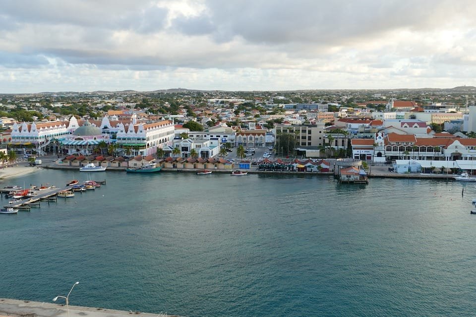 Aruba: Guías de viaje y qué hacer en cada destino